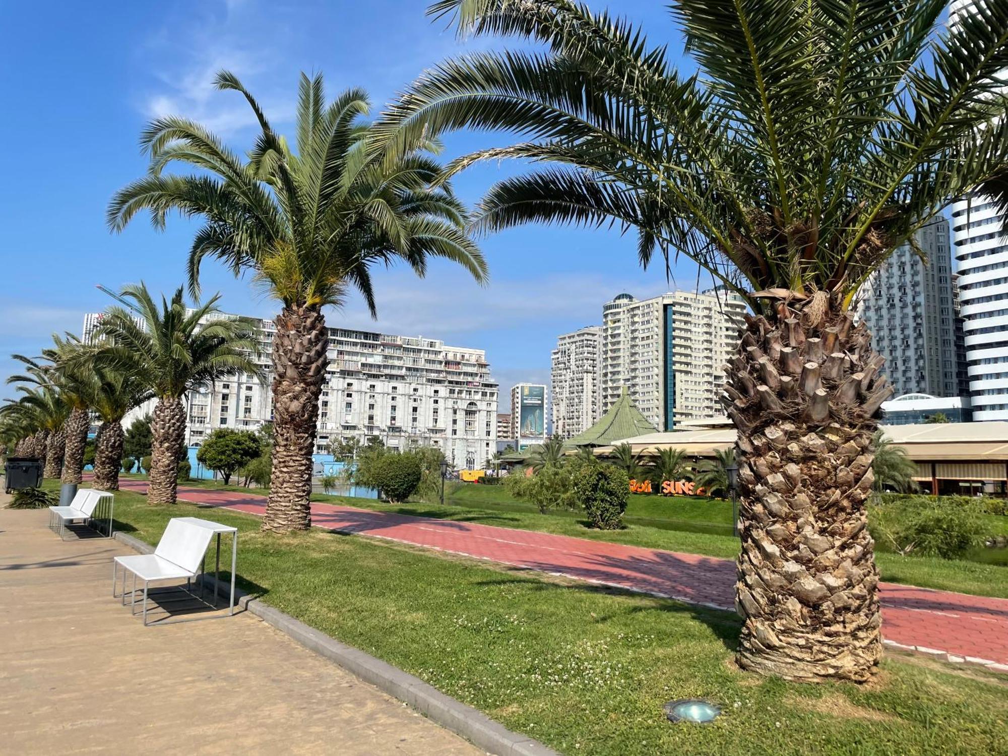 Batumi Seaside Magnolia Apartment Exterior photo